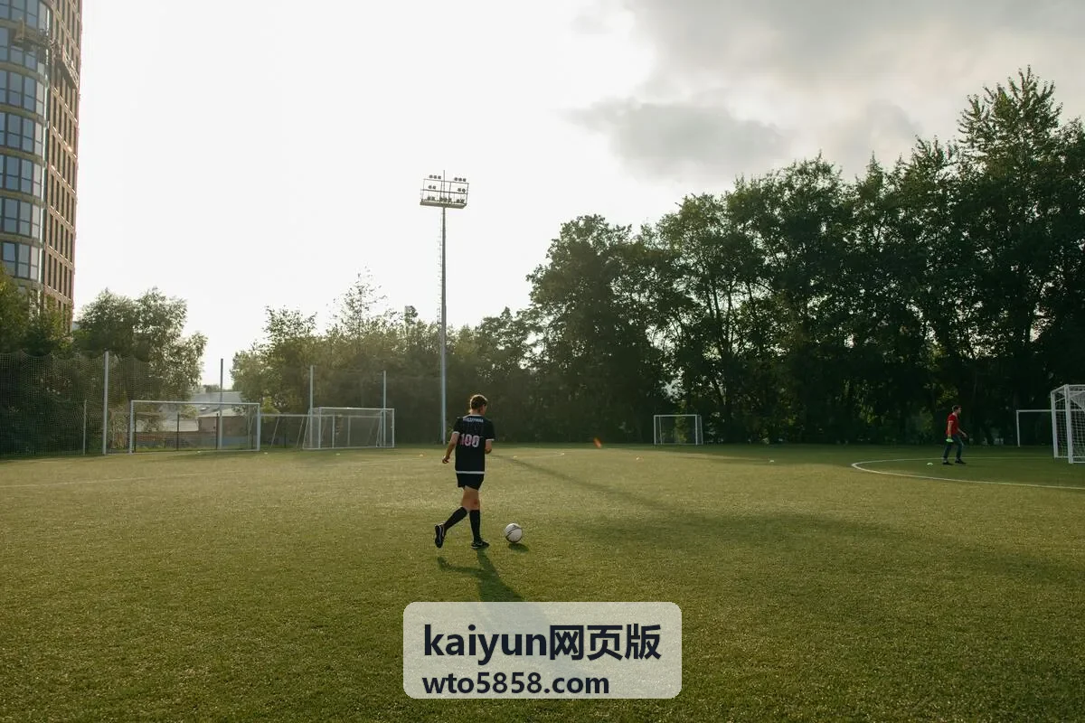 kaiyun网页版 科幻作品 深海回声 封面
